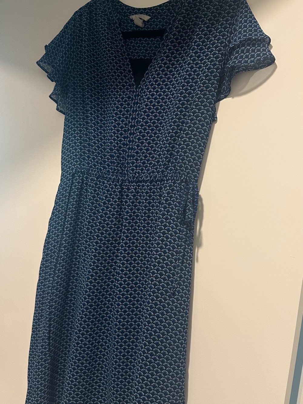 H&M Navy Blue Patterned Midi Dress with Flutter Sleeves